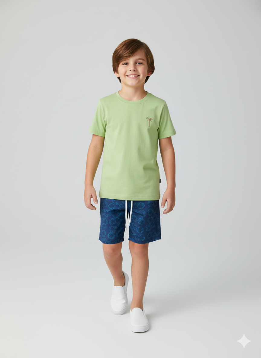 Conjunto Infantil T-Shirt Verde Limão Micro Coqueiro e Shorts Azul Estampado - Verão Neon